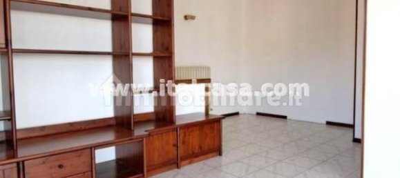 2 bedrooms Apartment in Alzano Lombardo, Italy No. 290411 7