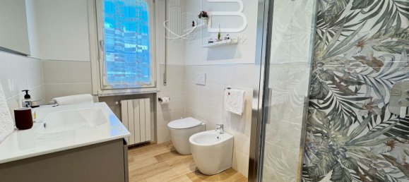 5 bedrooms Apartment in Uzzano, Italy No. 339464 22