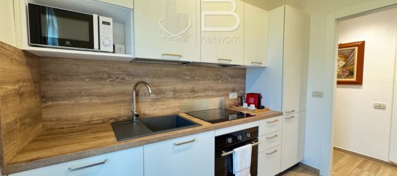 5 bedrooms Apartment in Uzzano, Italy No. 339464 9