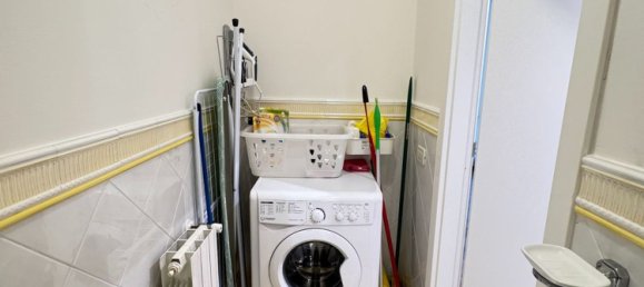 5 bedrooms Apartment in Uzzano, Italy No. 339464 13