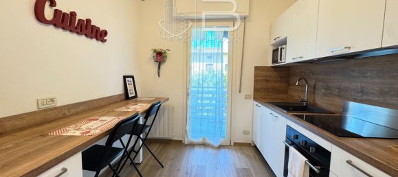 5 bedrooms Apartment in Uzzano, Italy No. 339464 8