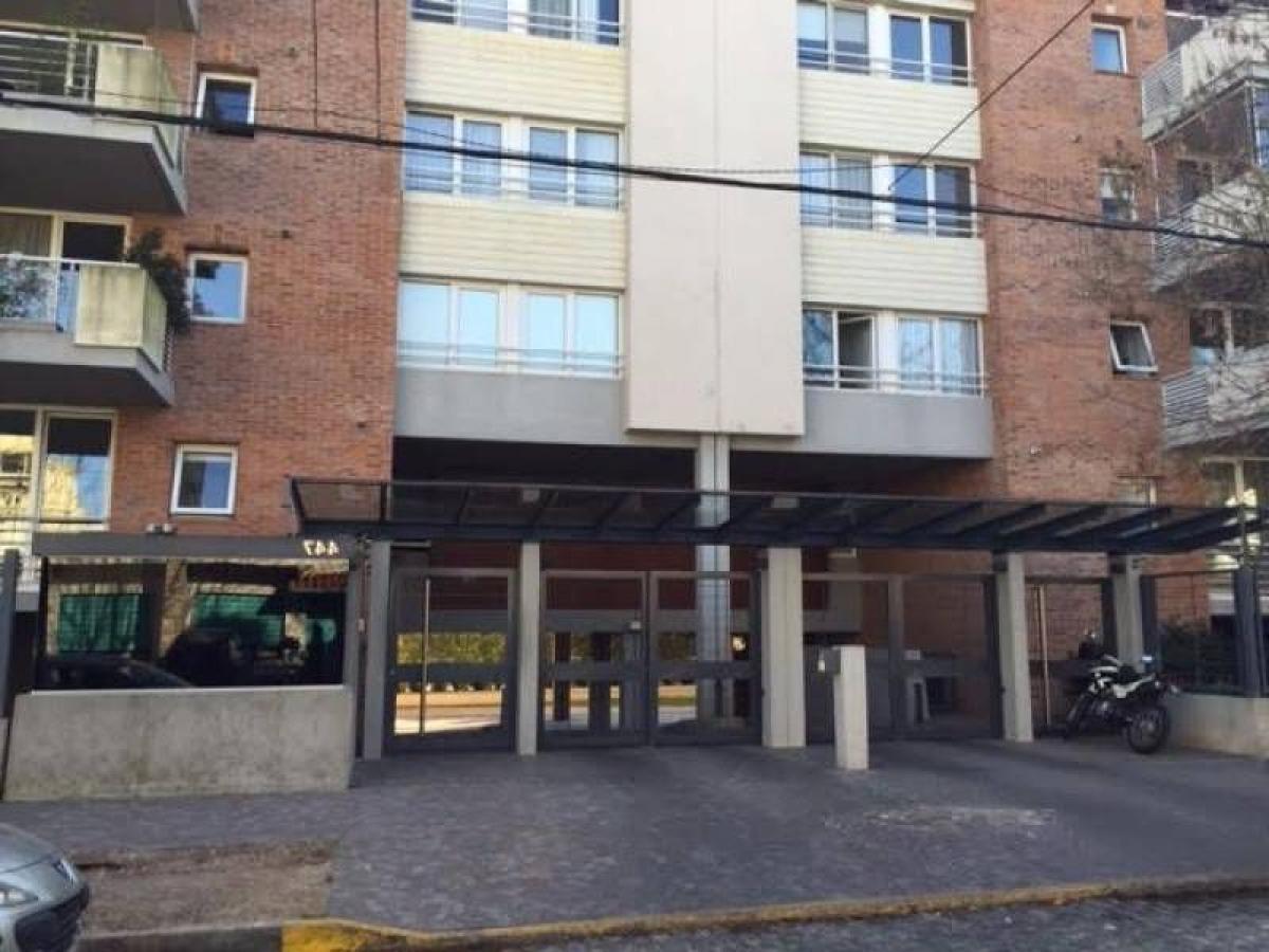 Apartamento de 2 dormitorios en San Isidro, Argentina No. 83727