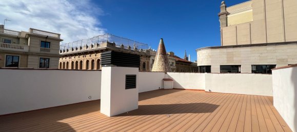 2 Schlafzimmer Penthouse in Ciutat Vella, Spain, Nr. 143739 30
