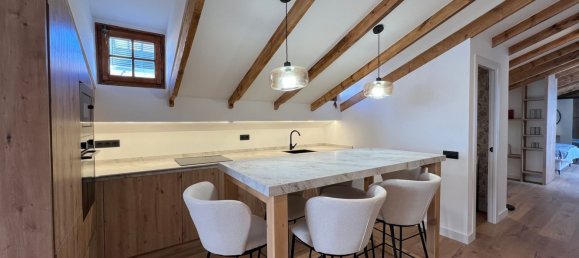 2 Schlafzimmer Penthouse in Ciutat Vella, Spain, Nr. 143739 8