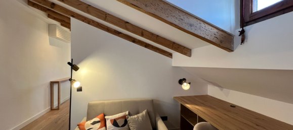 2 Schlafzimmer Penthouse in Ciutat Vella, Spain, Nr. 143739 45