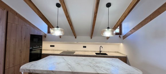 2 Schlafzimmer Penthouse in Ciutat Vella, Spain, Nr. 143739 7