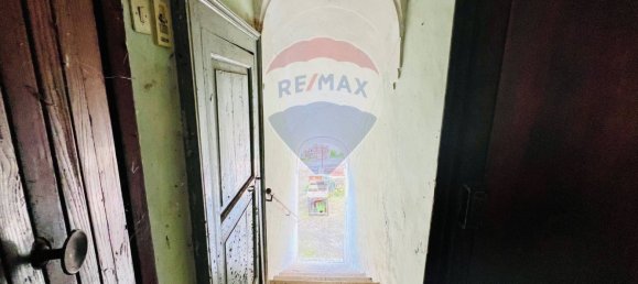 3 bedrooms House in Baia e Latina, Italy No. 377393 40