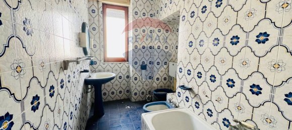 3 bedrooms House in Baia e Latina, Italy No. 377393 24