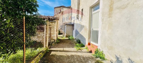 3 bedrooms House in Baia e Latina, Italy No. 377393 50