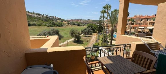 3 Schlafzimmer Penthouse in La Duquesa, Spain, Nr. 150922 8