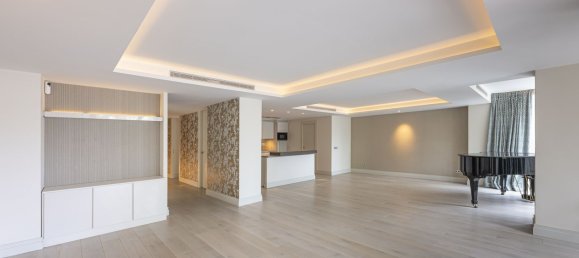 2 chambres Appartement à Marbella, Spain No. 150681 8