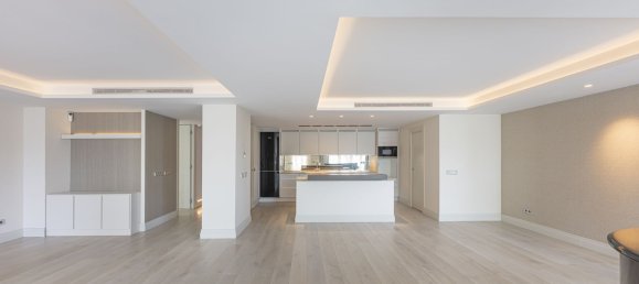 2 chambres Appartement à Marbella, Spain No. 150681 4