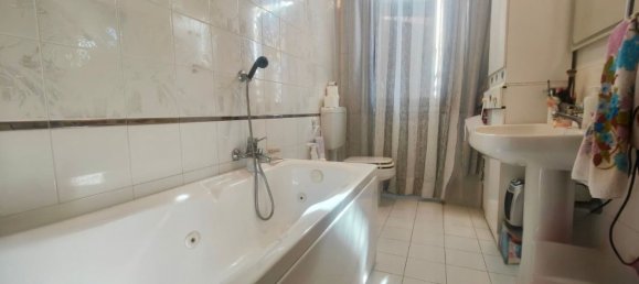 5 Schlafzimmer Haus in Casalgrande, Italy, Nr. 373839 7