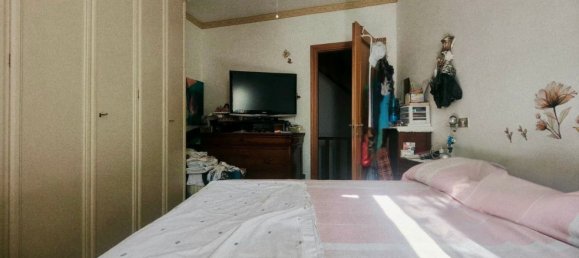 5 Schlafzimmer Haus in Casalgrande, Italy, Nr. 373839 13