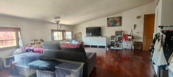 5 Schlafzimmer Haus in Casalgrande, Italy, Nr. 373839 9