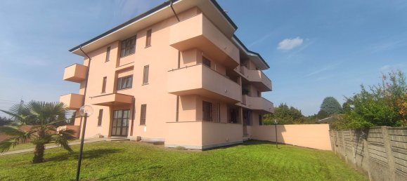 Apartamento de 2 habitaciónes en Turate, Italy No. 313820 3