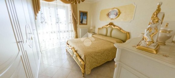 3 chambres Appartement à Manfredonia, Italy No. 337365 17