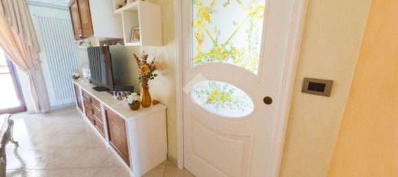 3 chambres Appartement à Manfredonia, Italy No. 337365 11