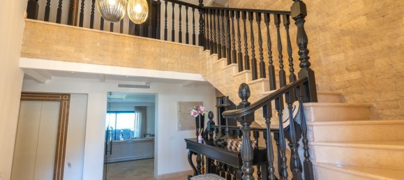 5 bedrooms Villa in Mijas, Spain No. 150688 20