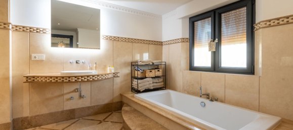 5 bedrooms Villa in Mijas, Spain No. 150688 19