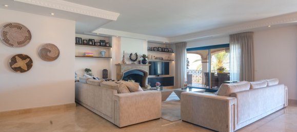 5 bedrooms Villa in Mijas, Spain No. 150688 9