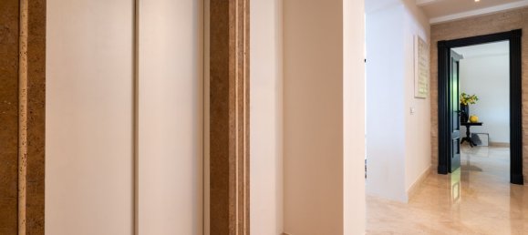 5 bedrooms Villa in Mijas, Spain No. 150688 27