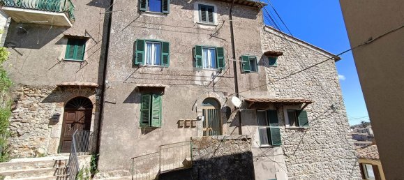 Apartamento de 2 habitaciónes en Tolfa, Italy No. 258009 2