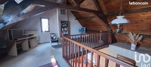 Casa de 3 dormitorios en Le Poinconnet, France No. 229067 8