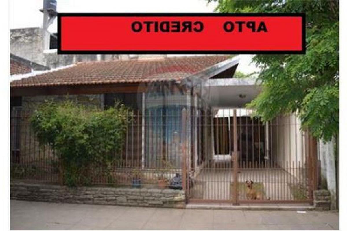 Casa T2 em Quilmes, Argentina N.º 12453