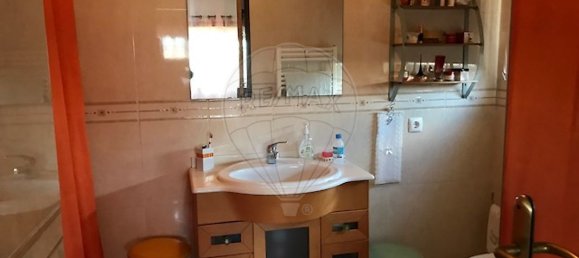 Casa de 5 dormitorios en Porto Salvo, Portugal No. 180256 18