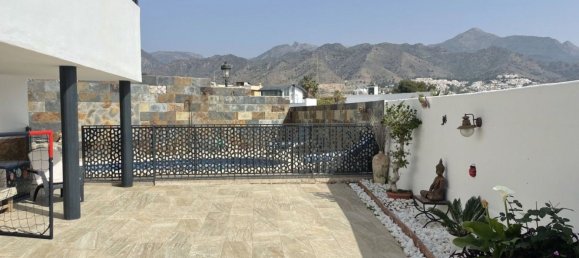 3 Schlafzimmer Haus in Frigiliana, Spain, Nr. 90192 5