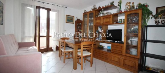 2 bedrooms Apartment in Livorno, Italy No. 290925 2