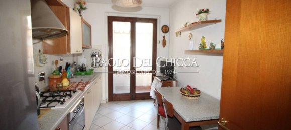 2 bedrooms Apartment in Livorno, Italy No. 290925 7