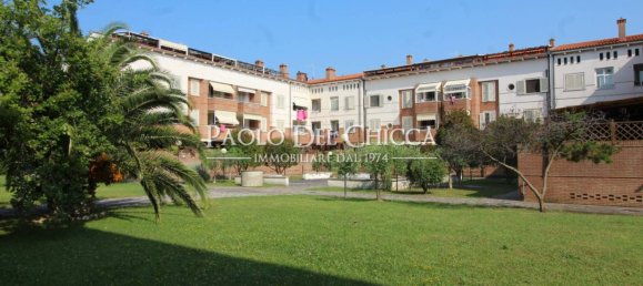 2 bedrooms Apartment in Livorno, Italy No. 290925 17