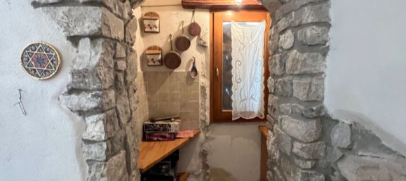 12غرفة قلاع في Taurasi, Italy رقم 276089 13