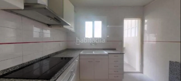 3 bedrooms Apartment in Abrera, Spain No. 69727 12