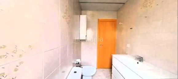 3 bedrooms Apartment in Abrera, Spain No. 69727 9