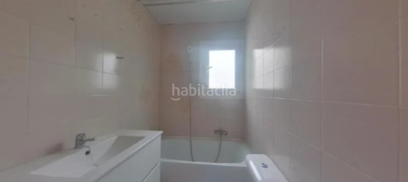 3 bedrooms Apartment in Abrera, Spain No. 69727 6