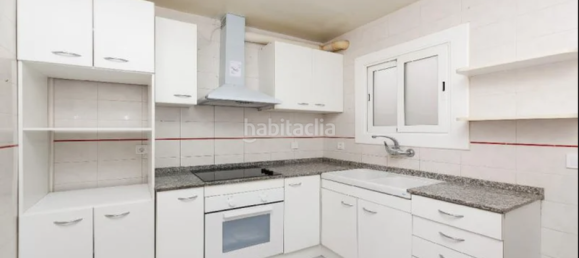 3 bedrooms Apartment in Abrera, Spain No. 69727 3
