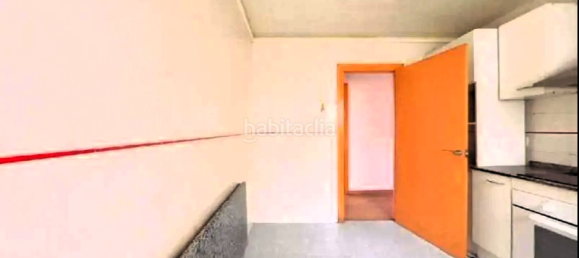 3 bedrooms Apartment in Abrera, Spain No. 69727 13