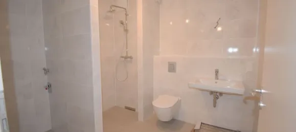 Apartamento de 1 dormitorio en Staaken, Germany No. 256307 5