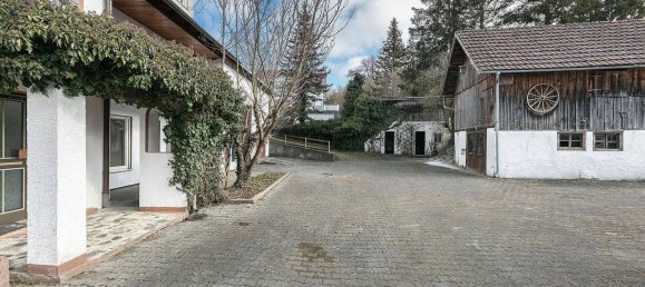 4 rooms House in Hof, Germany No. 50090 24