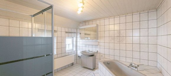 4 rooms House in Hof, Germany No. 50090 10
