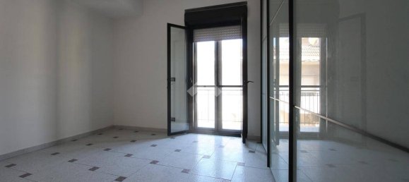 Квартира с 3 спальнями в Вилла Сан Джованни, Италия № 268115 9