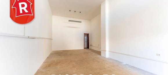 Коммерческая недвижимость 60м² в Cavallino, Италия № 298489 3