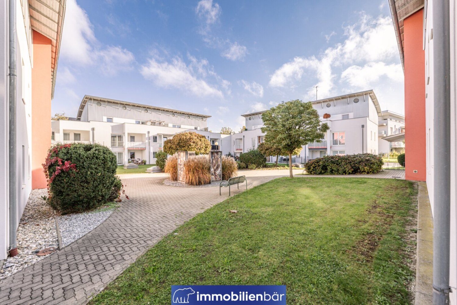 Gewerbliche Immobilie in Ried im Innkreis, Austria 91m², Nr. 127928