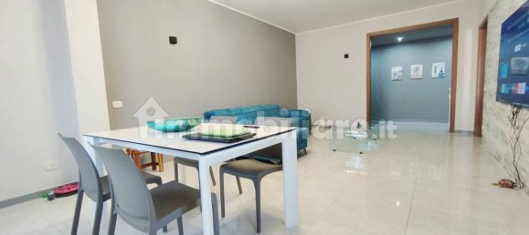 3 Schlafzimmer Wohnung in Cerro Maggiore, Italy, Nr. 207745 6