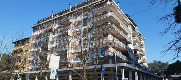 3 Schlafzimmer Wohnung in Cerro Maggiore, Italy, Nr. 207745 39