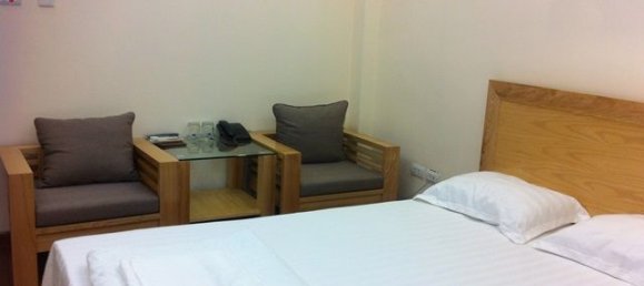 Studio in Cau Giay, Vietnam No. 4119 2