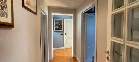 6 rooms Penthouse in Florence, Italy No. 36850 8